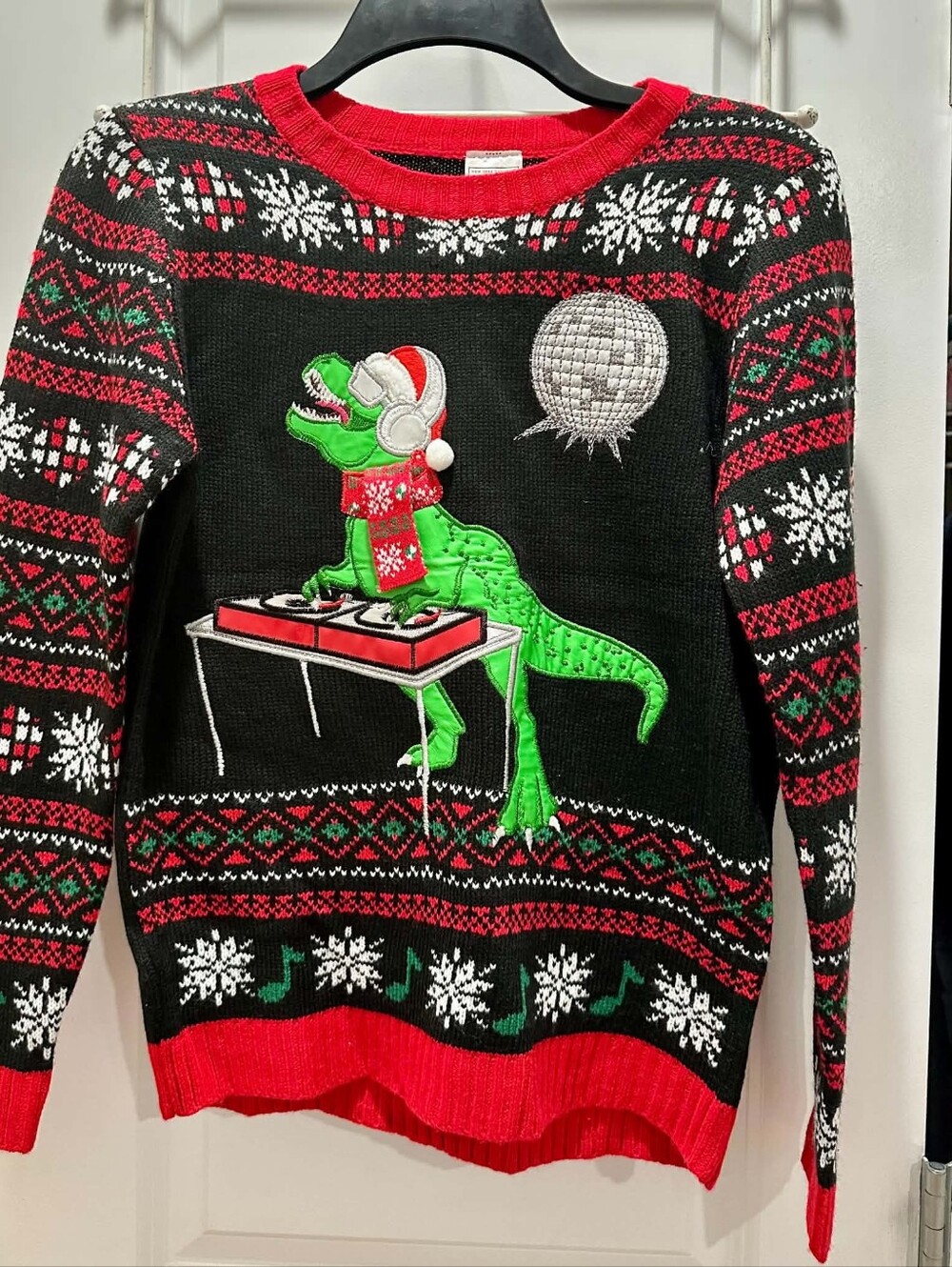 New York Laundry Black & Red DJ Dino Crewneck Sweater
